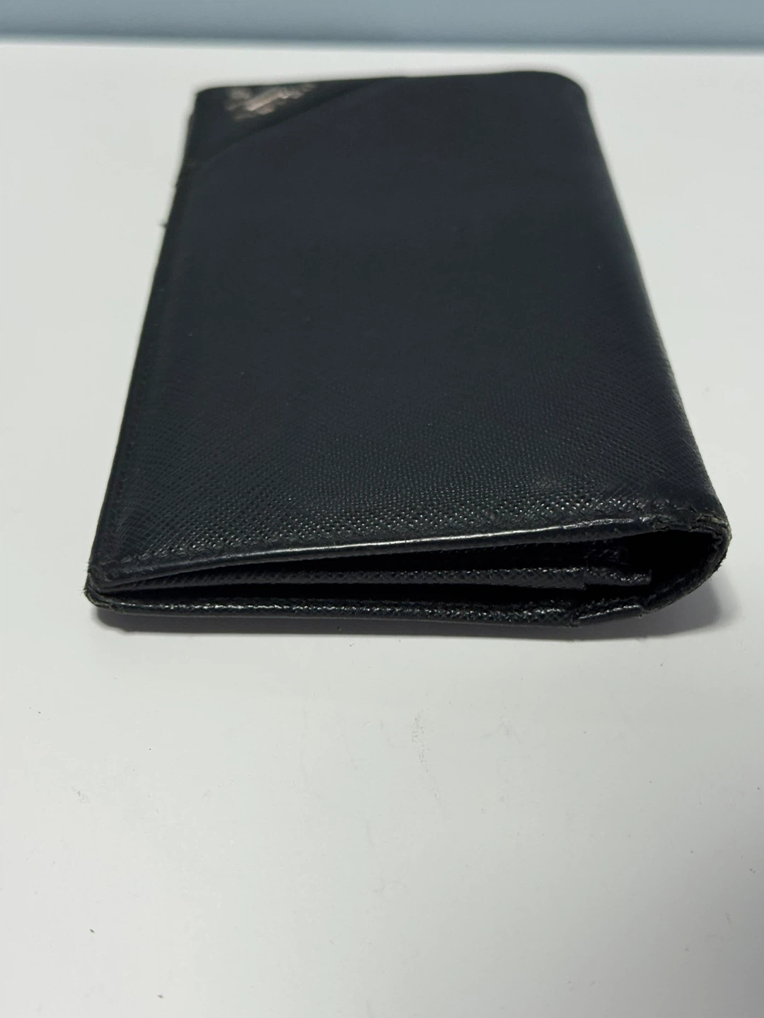 Prada Black Leather Bi-fold Wallet - photo 4