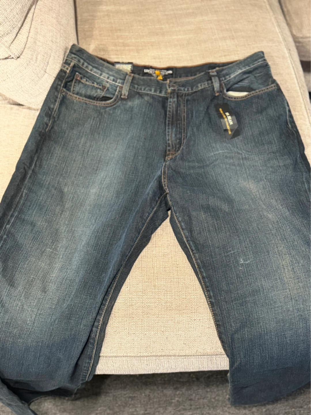 Lucky Brand "The Art of Blue Jeans" Men's Jeans 38x30