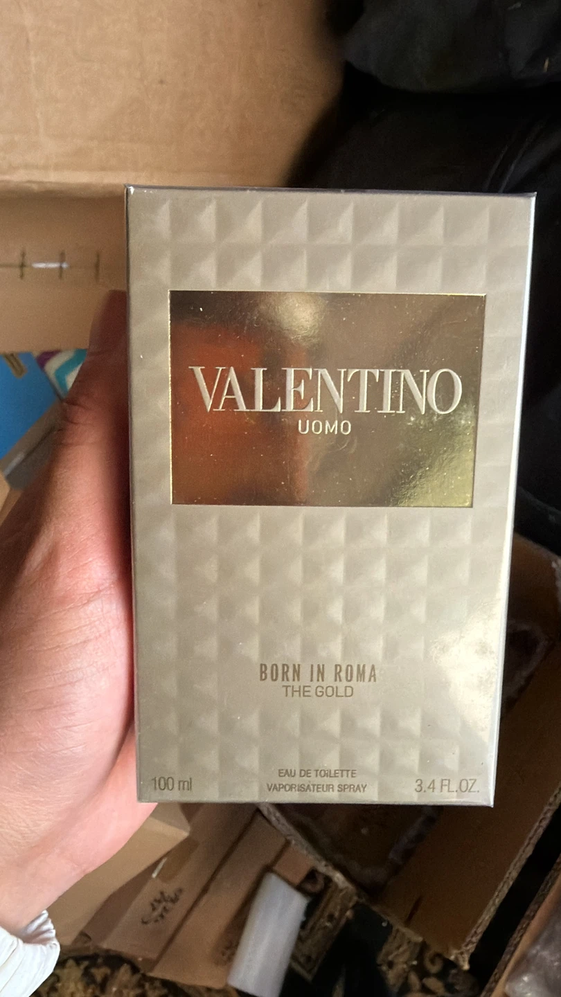 Valentino Uomo Born In Roma The Gold Eau de Toilette 3.4 oz