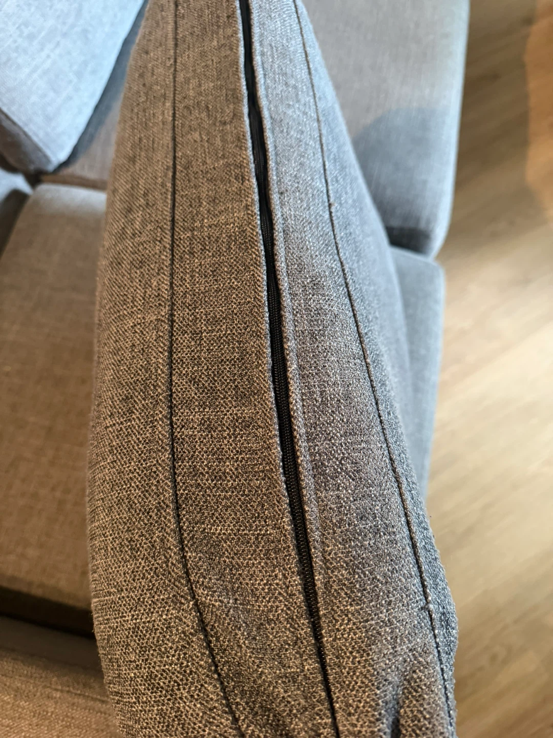 Grey 3-Seater Sofa urban barn - photo 5