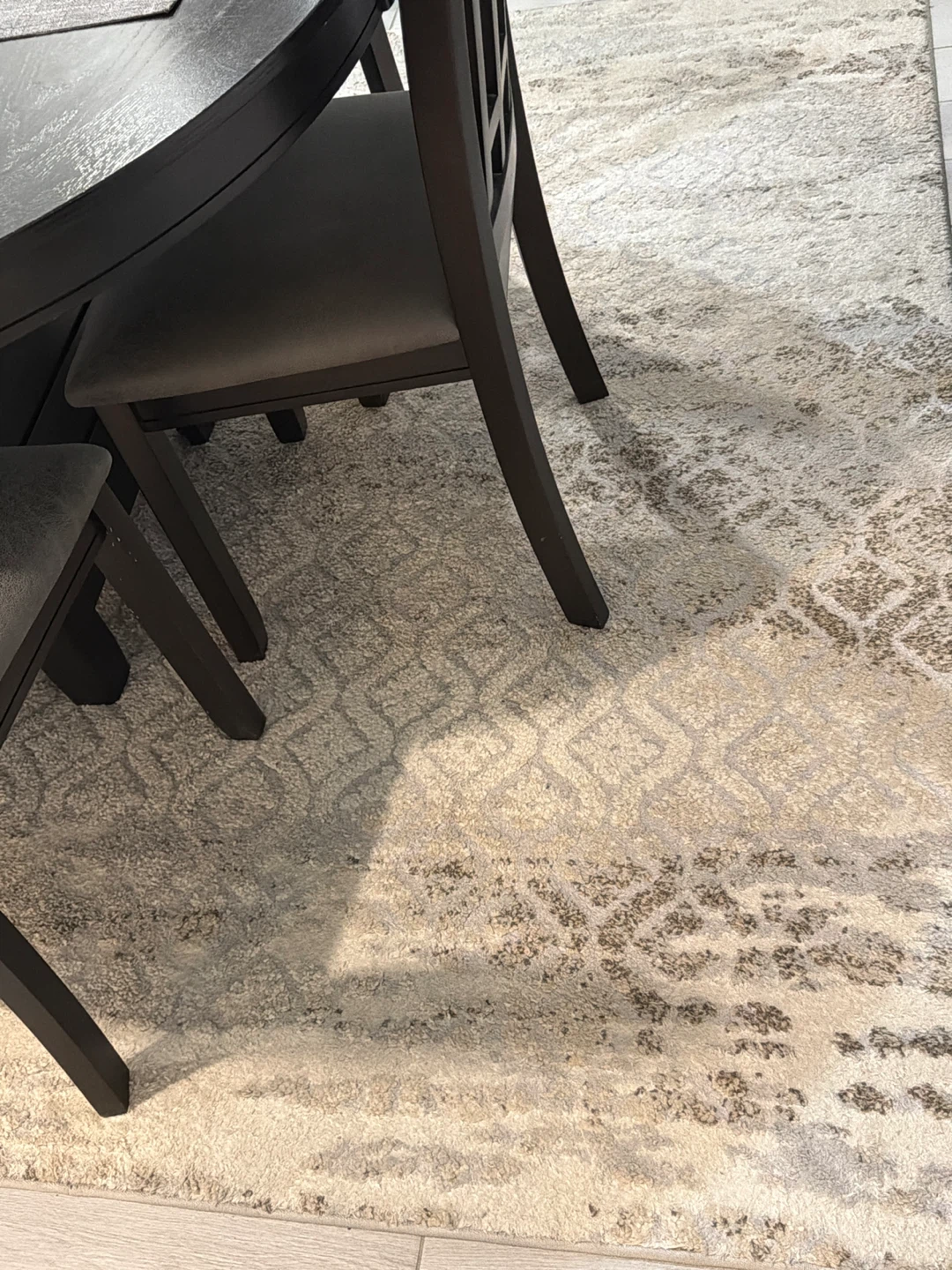 Area Rug - Grey and Beige Abstract Design