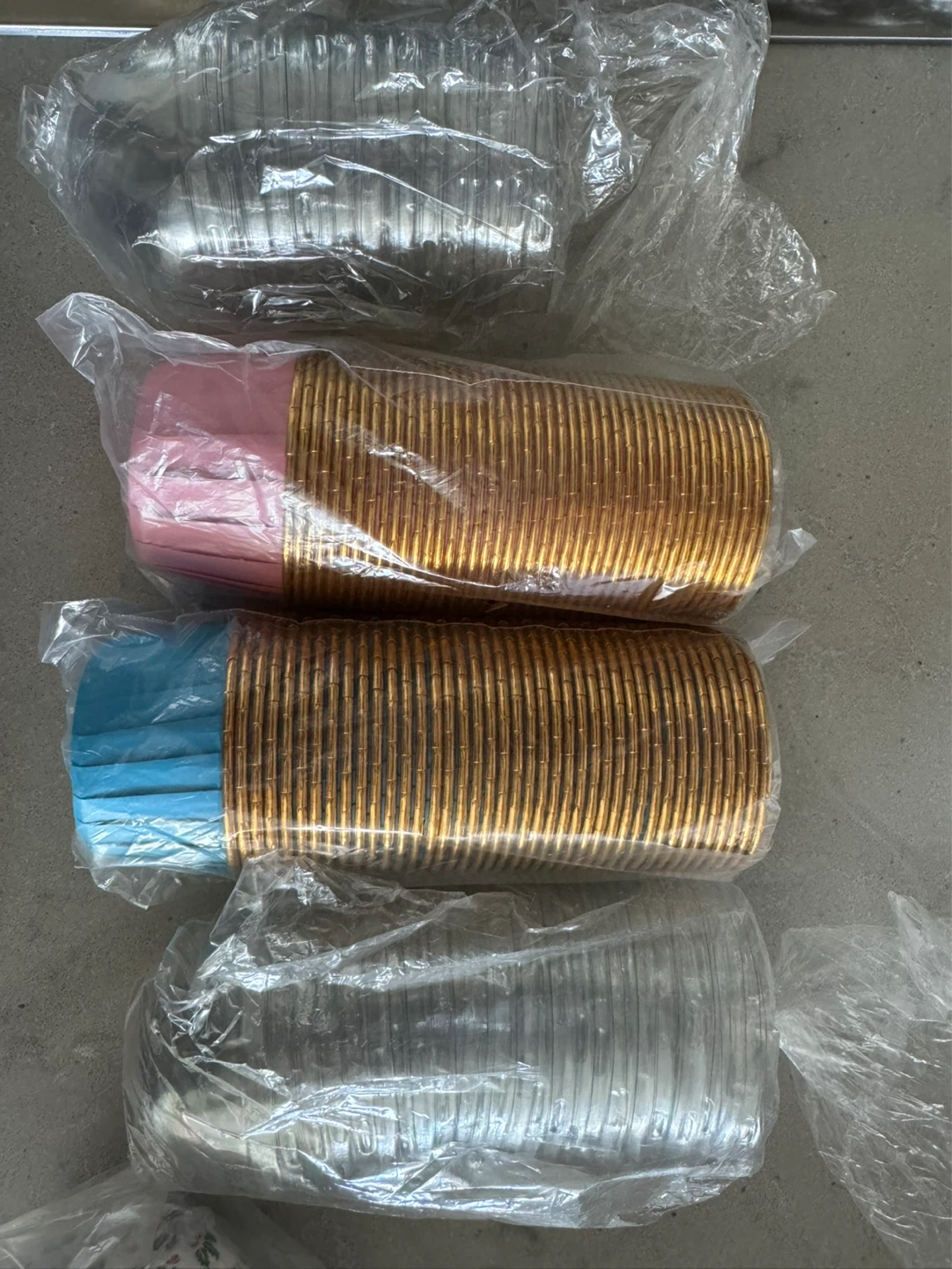 Cupcake Liners 3.5 oz Foil Paper with lids