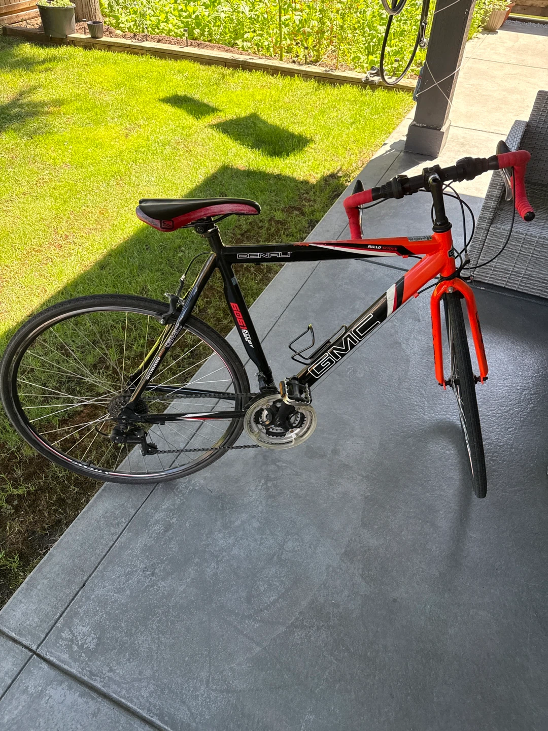 GMC Denali 700C Road Bike - photo 3