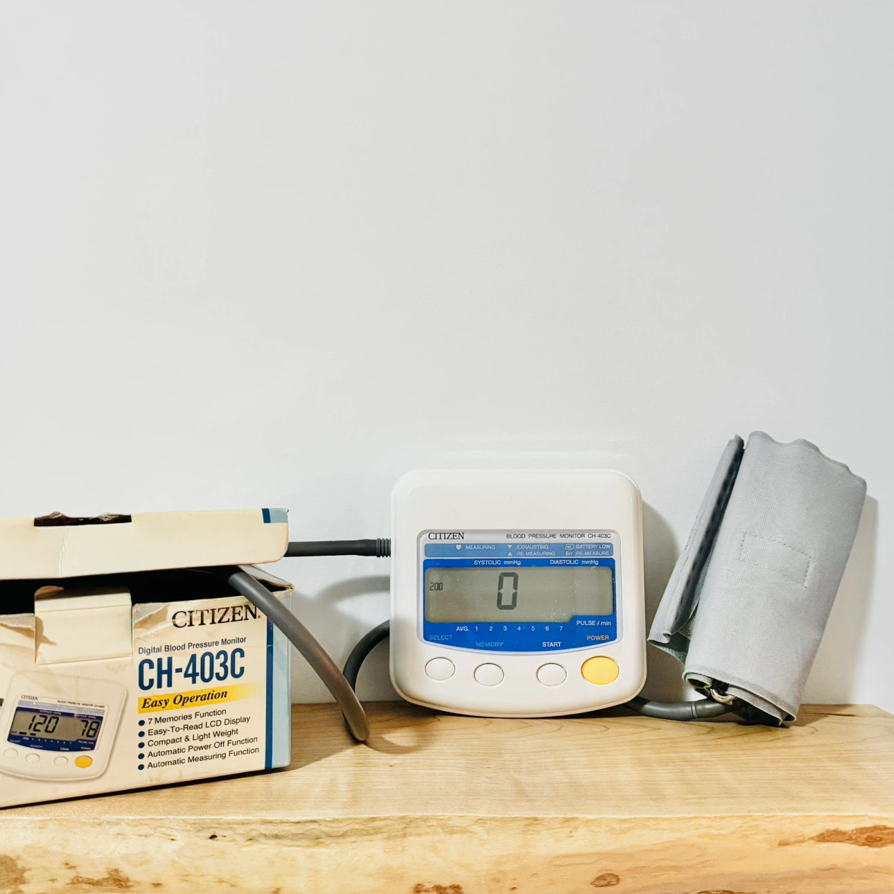 Citizen Blood Pressure Monitor CH-403C ⚽️ - photo 2