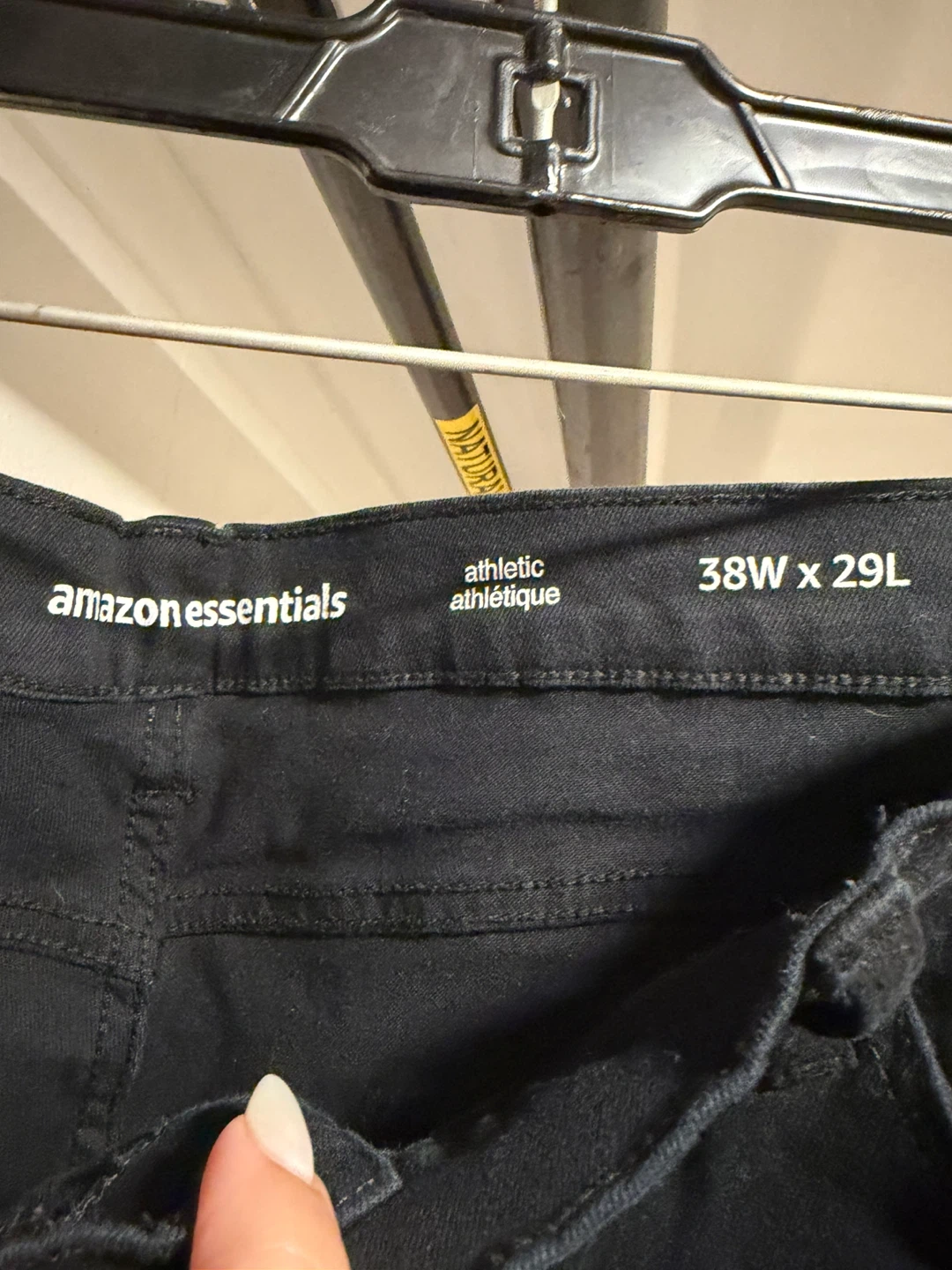 Amazon Essentials Athletic Jeans 38W x 29L - photo 3