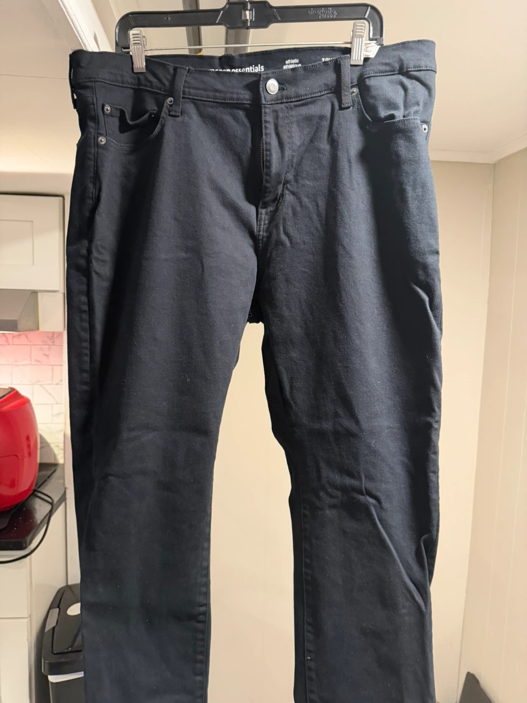 Amazon Essentials Athletic Jeans 38W x 29L