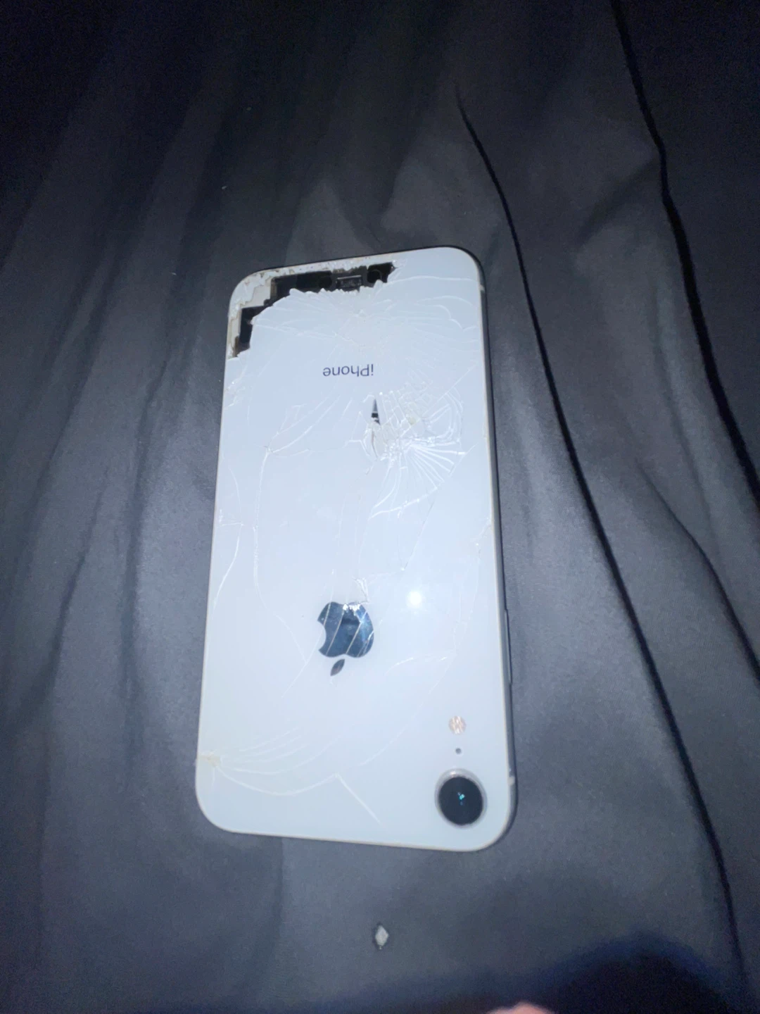Broken iPhone XR