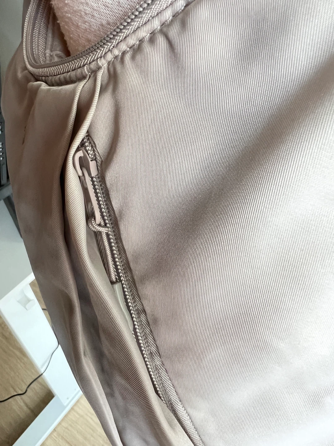 GAIAM pleated crossbody bag - photo 5