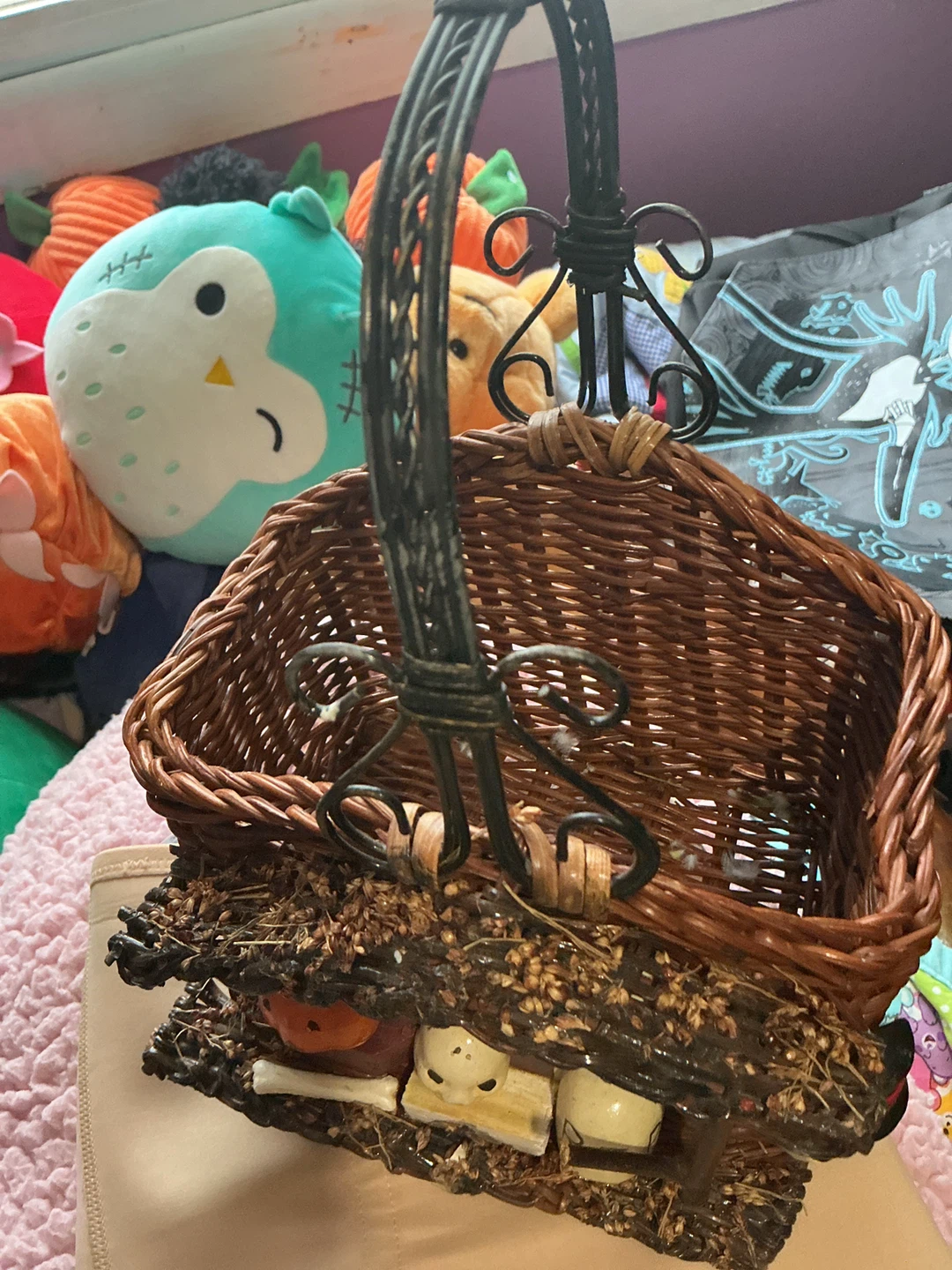 Halloween Wicker Basket with Decor ⚽ - photo 2