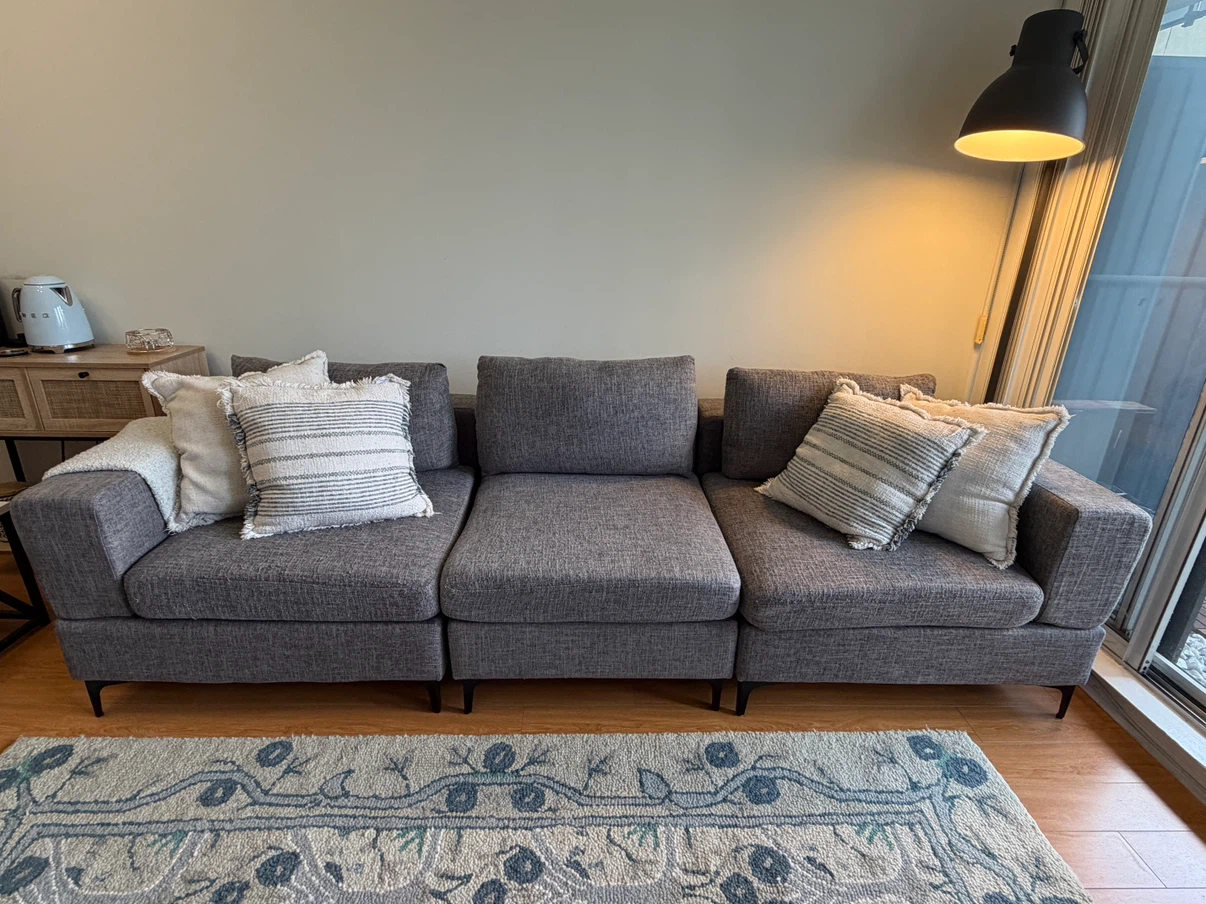Clean & Comfortable Sofa - Moving Sale -!Must Go - photo 2