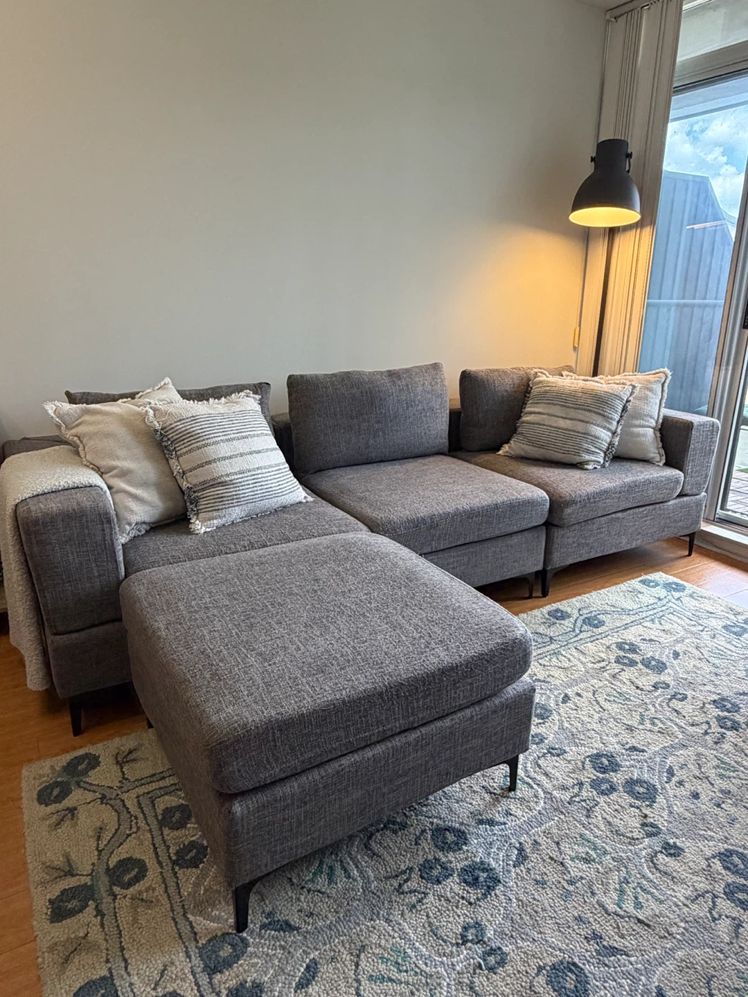 Clean & Comfortable Sofa - Moving Sale -!Must Go - photo 4