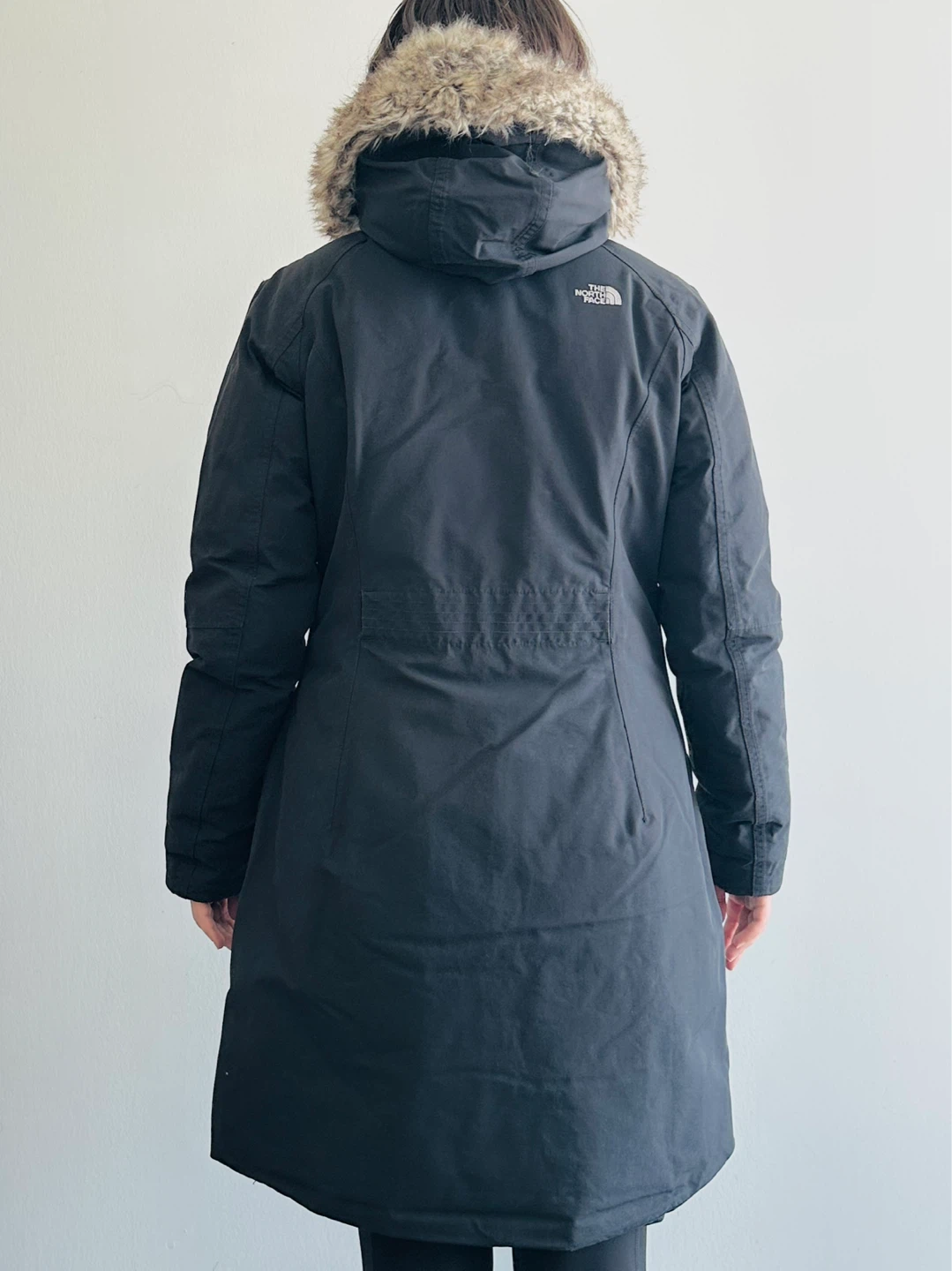 The North Face Woman’s Black Parka Jacket, Size M - photo 2