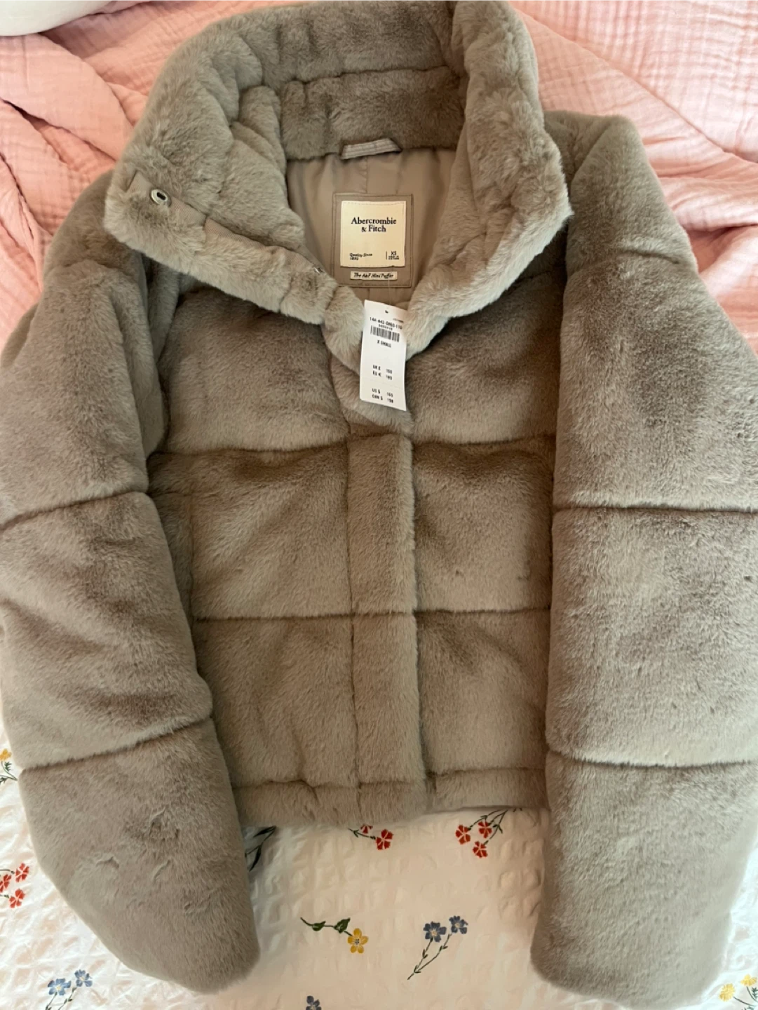 Abercrombie Women's Jacket - photo 2