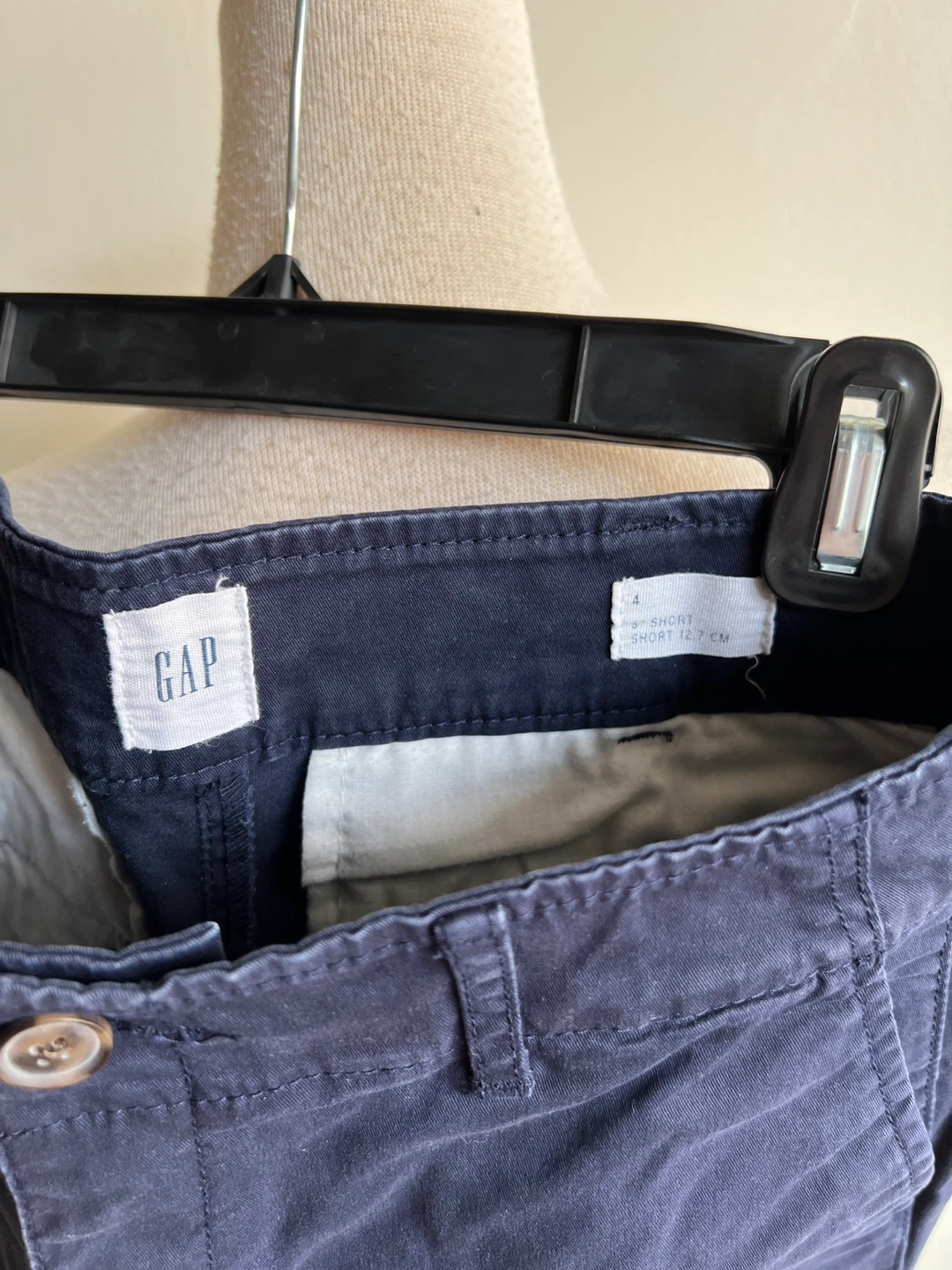 GAP Navy Blue Cotton Shorts Size 4 - photo 3