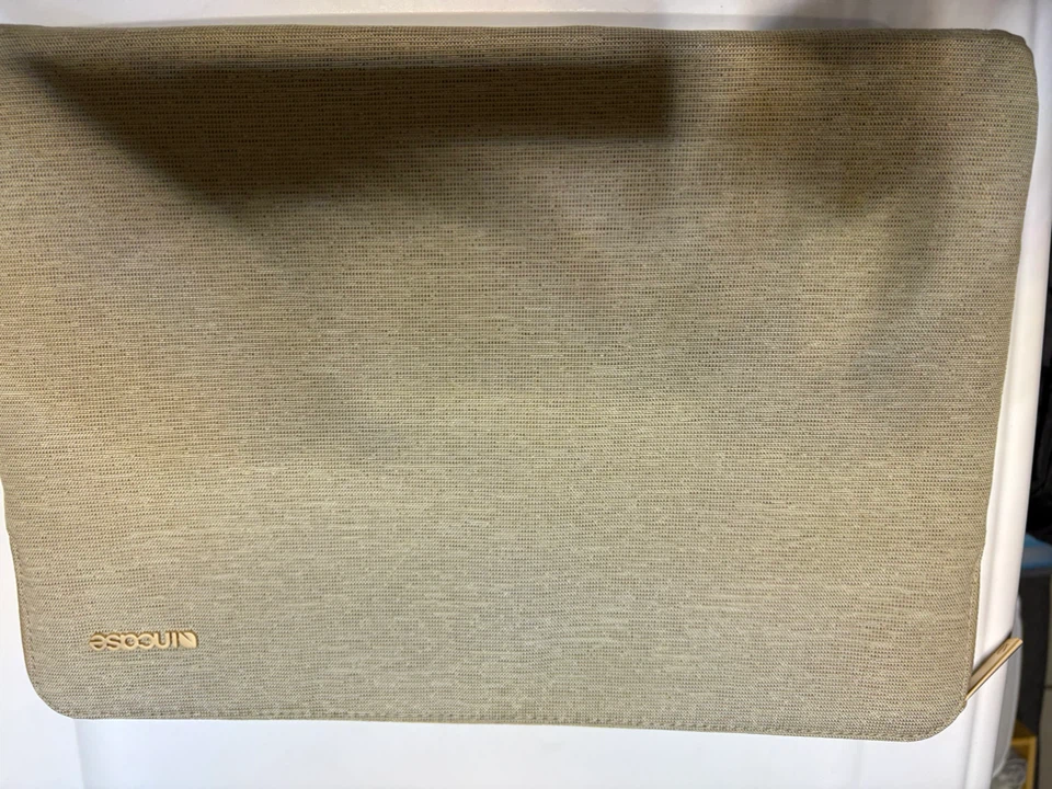 Incase Laptop Sleeve