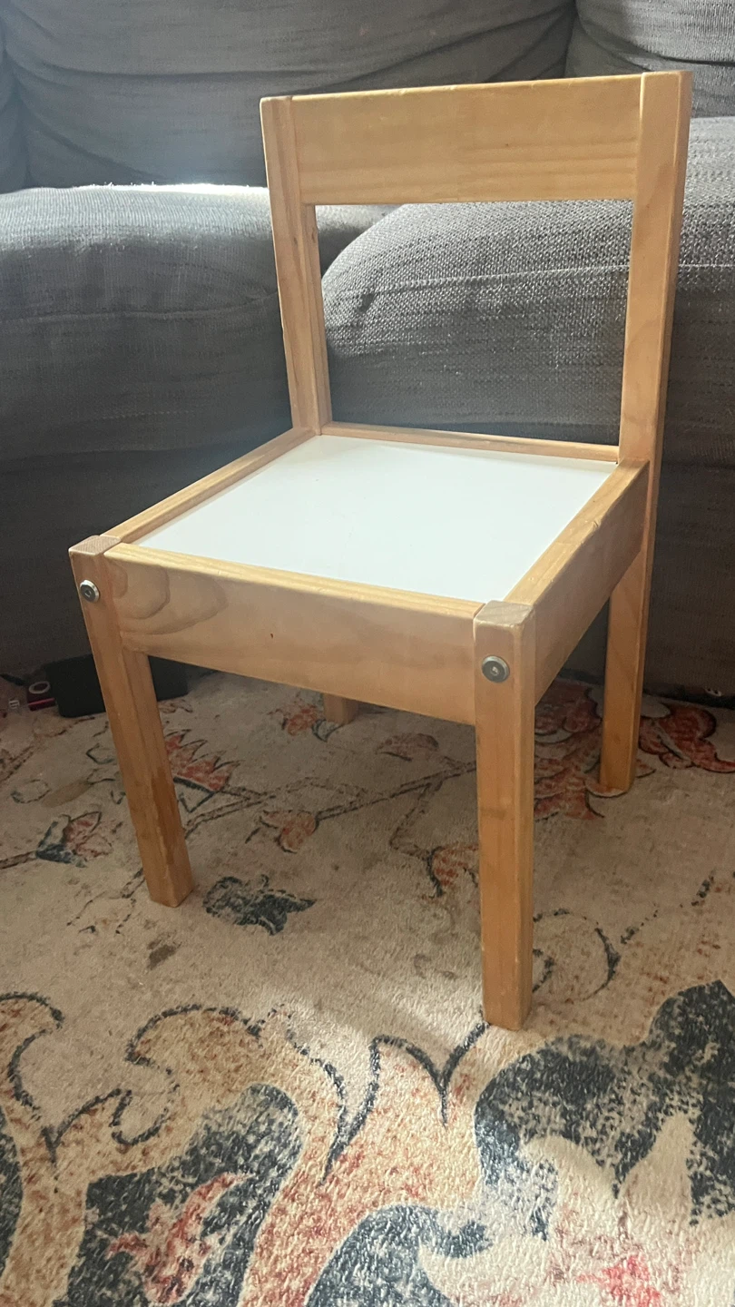 ⚽️ IKEA Wooden Kids Chair