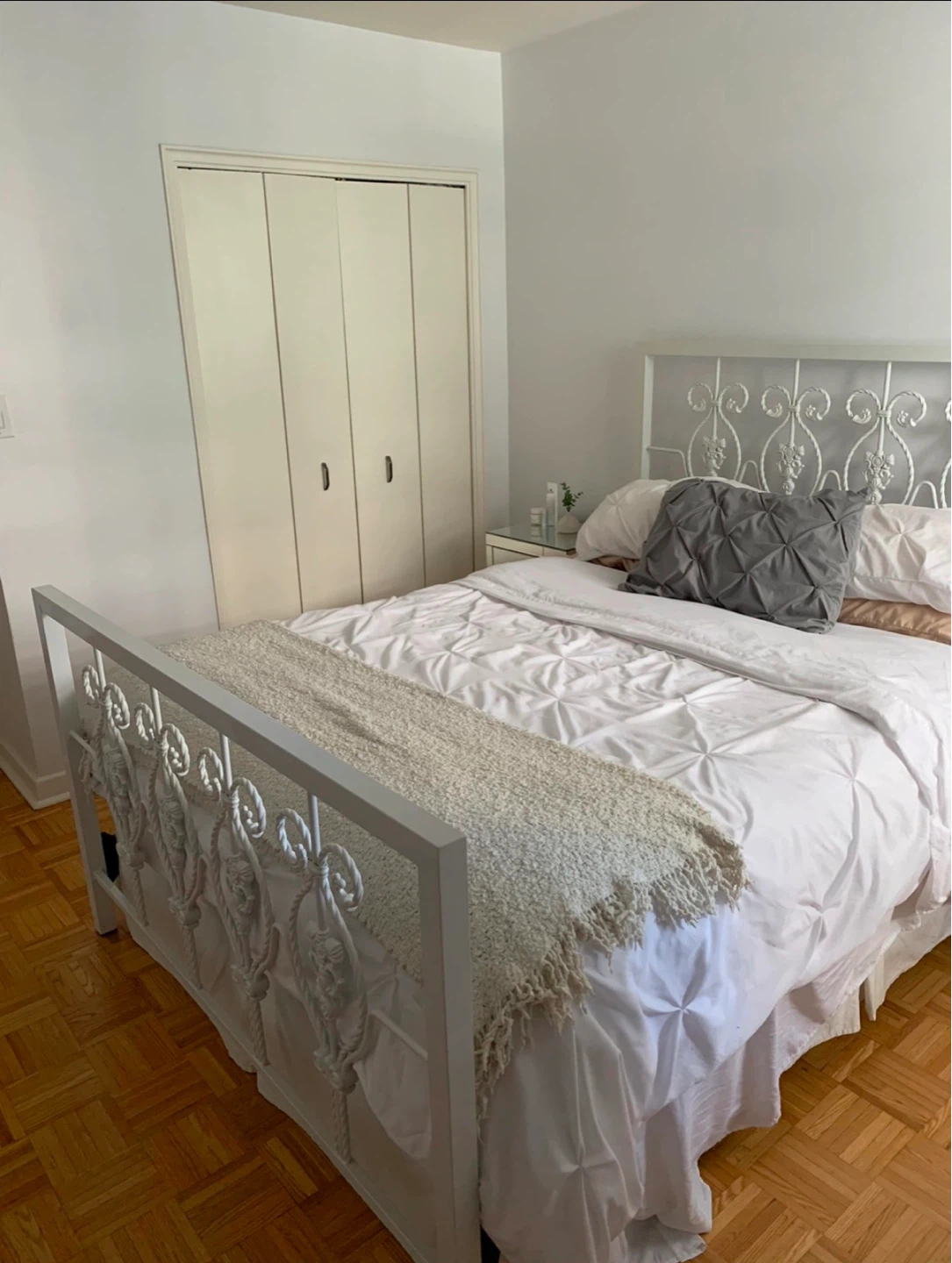Queen White Metal Scrollwork Bed Frame