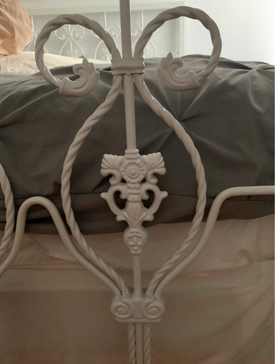 Queen White Metal Scrollwork Bed Frame - photo 5