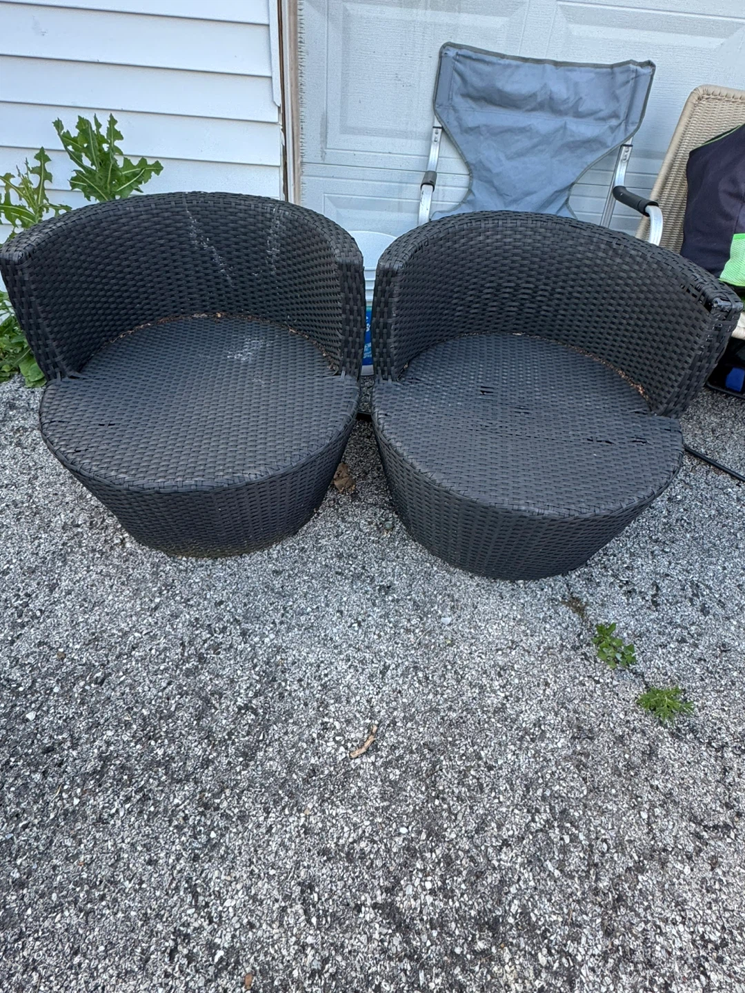 Set of 2 Black Woven Patio Chairs - photo 2