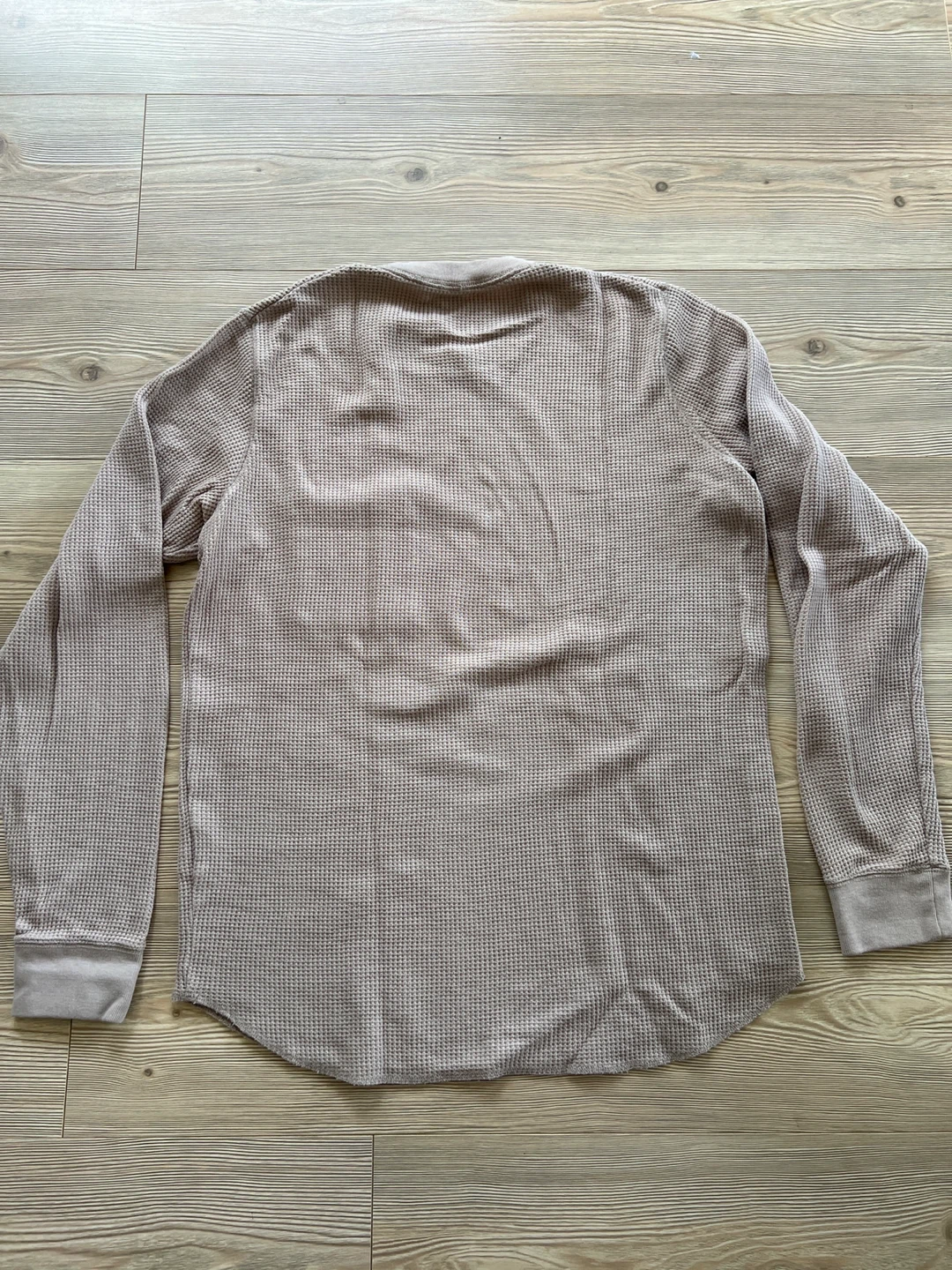 UNIQLO Waffle Knit Pocket Long Sleeve Shirt - Tan - Size M - photo 2