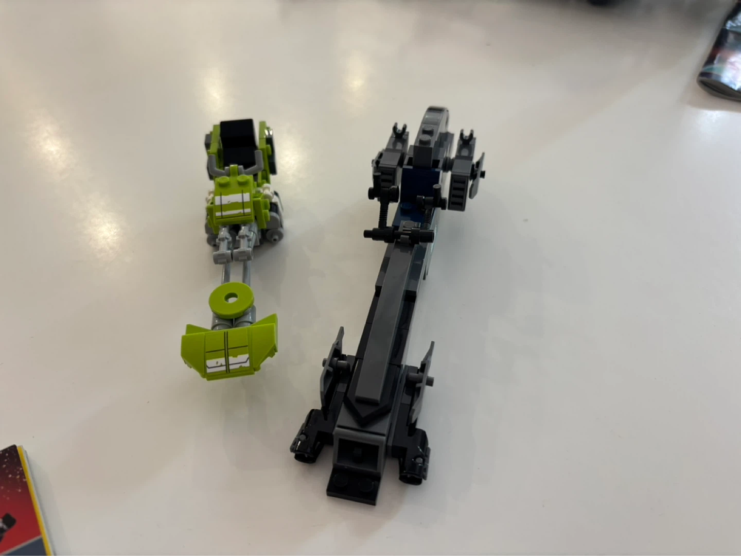 LEGO Star Wars The Bad Batch Attack Shuttle 75314 - photo 3