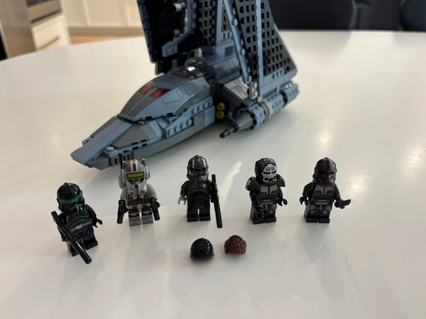 LEGO Star Wars The Bad Batch Attack Shuttle 75314 - photo 2