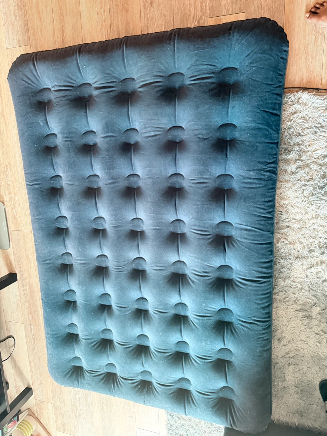 Ozark Trail Air Mattress double bed - photo 2