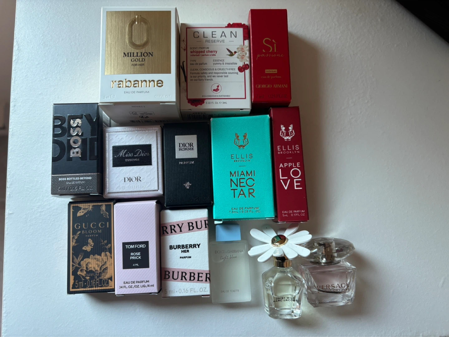 Assorted Mini Perfume Collection - photo 2
