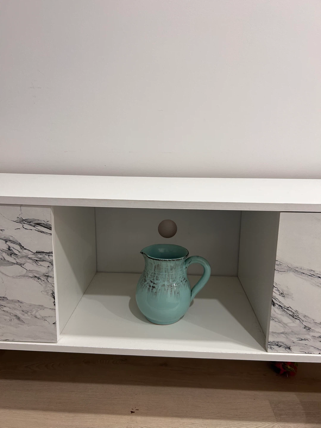 Wooden TV stand with storage - photo 3