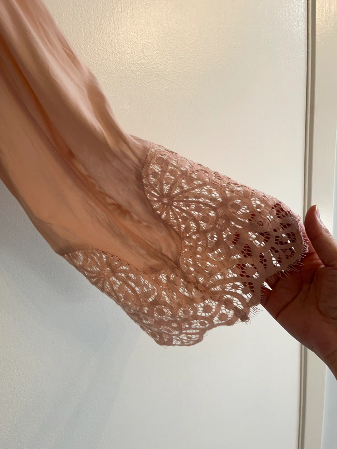 H&M Pink Lace Sleeve Blouse ⚽ - photo 2