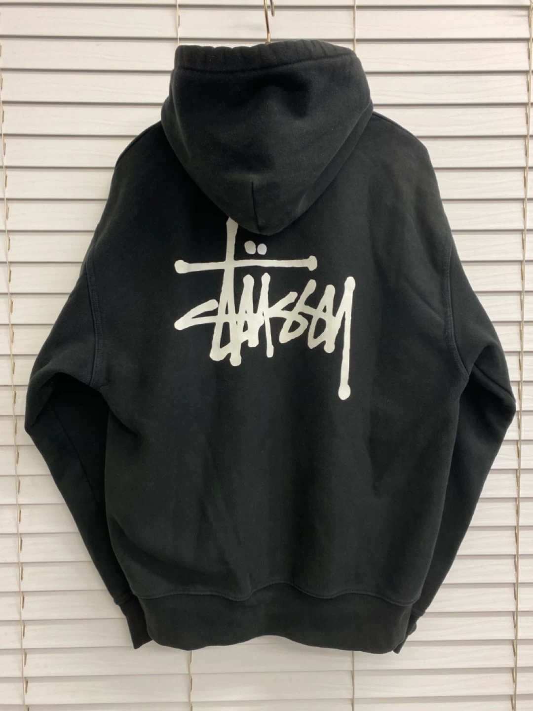 Stussy Iconic Script Logo Basic Hoodie - M - photo 4