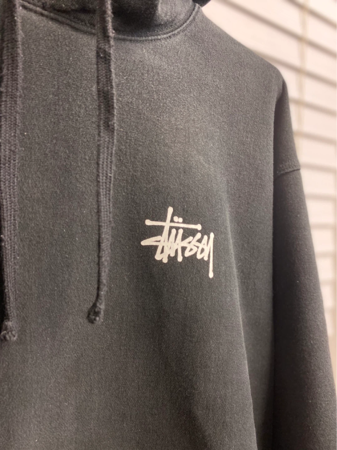 Stussy Iconic Script Logo Basic Hoodie - M - photo 2