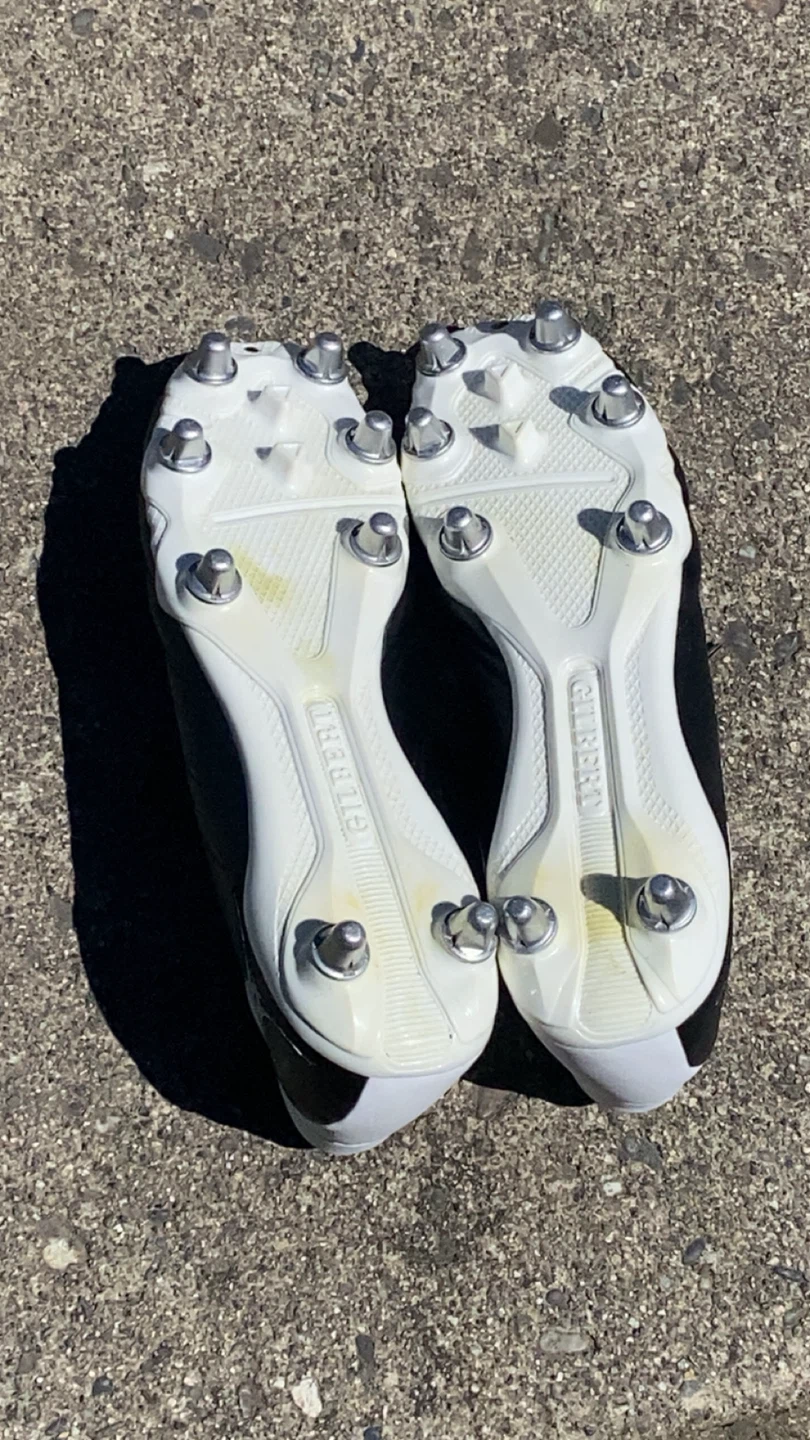 Sports Cleats - photo 2