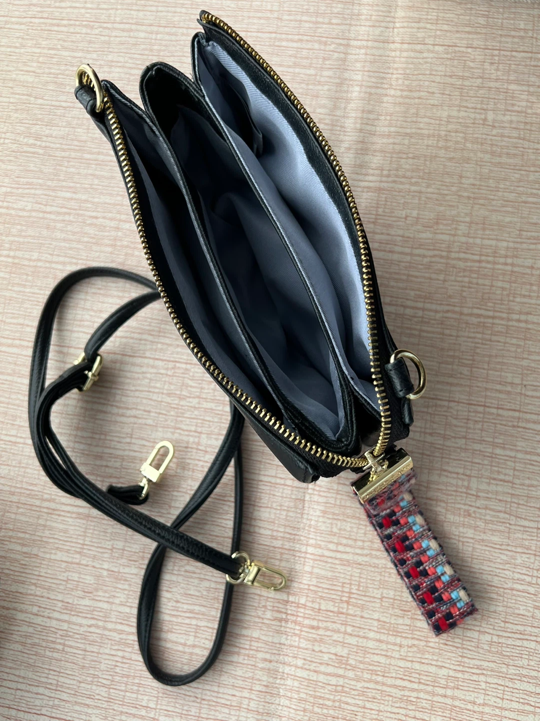 Olivia + Joy Black Faux Leather Clutch/Crossbody - photo 5