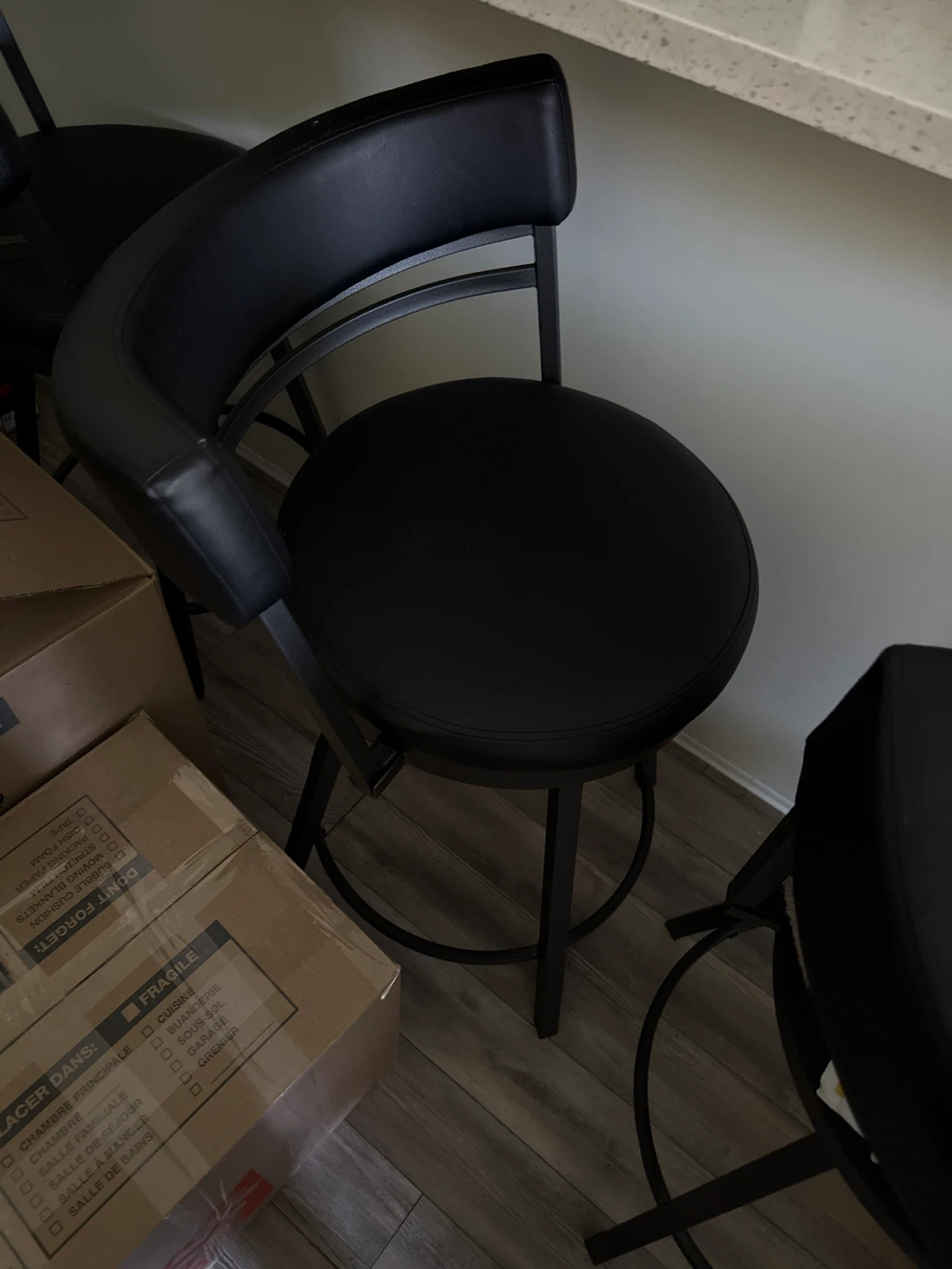 Black Swivel Bar Stool with Back