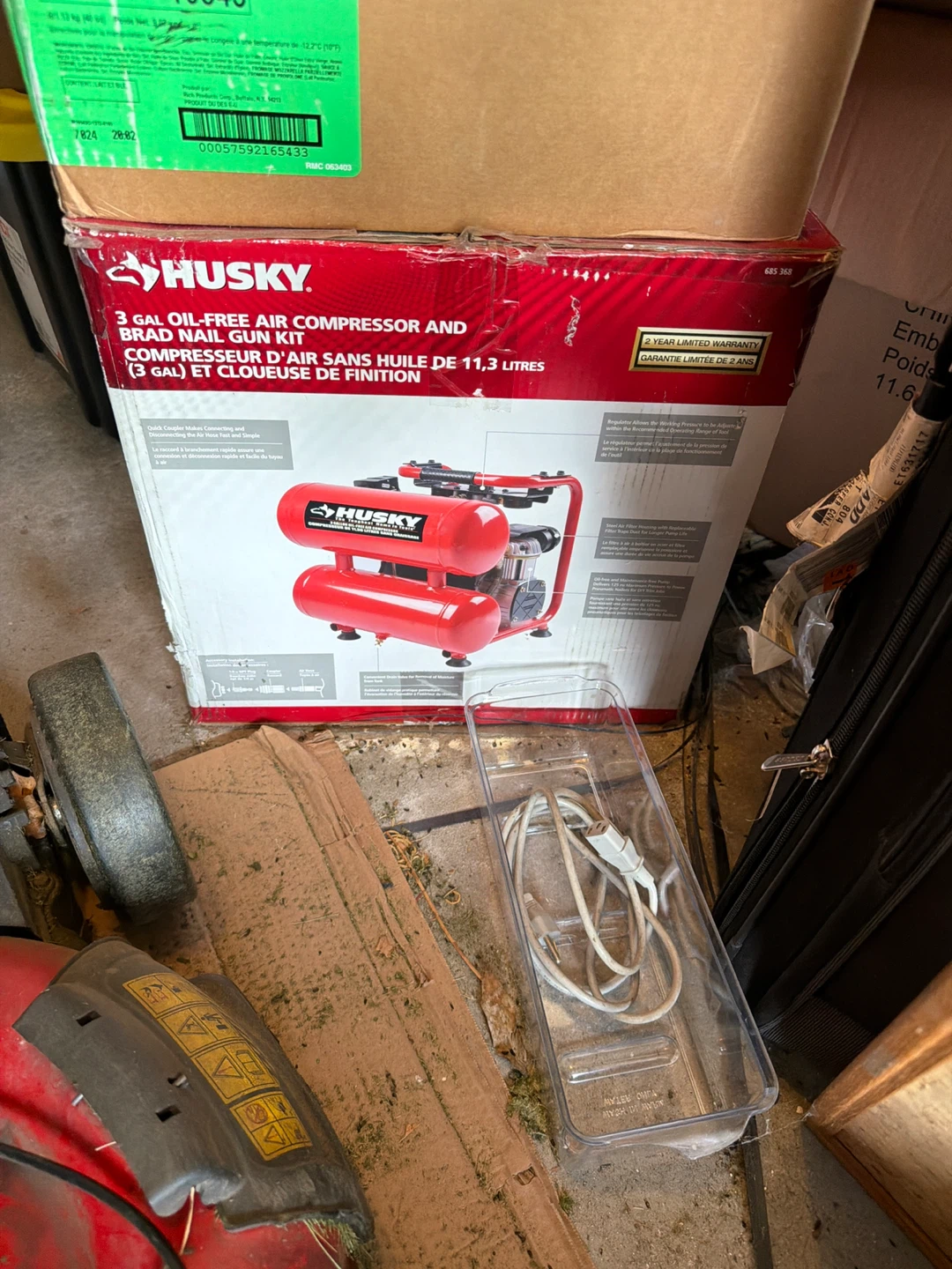 Husky 3 Gal Oil-Free Air Compressor and Brad Nail Gun Kit
