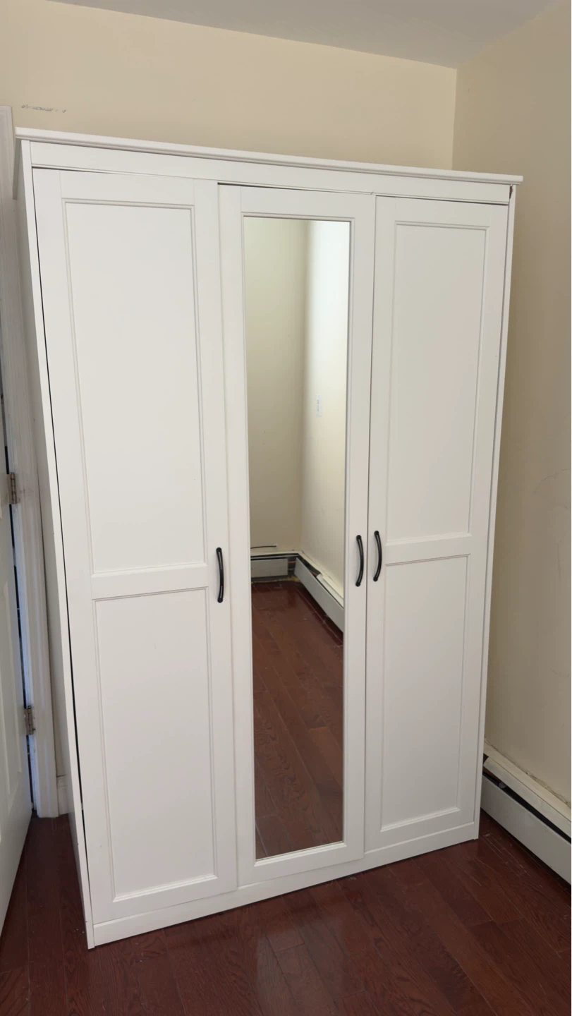 White 3-Door Wardrobe with Mirror - photo 3