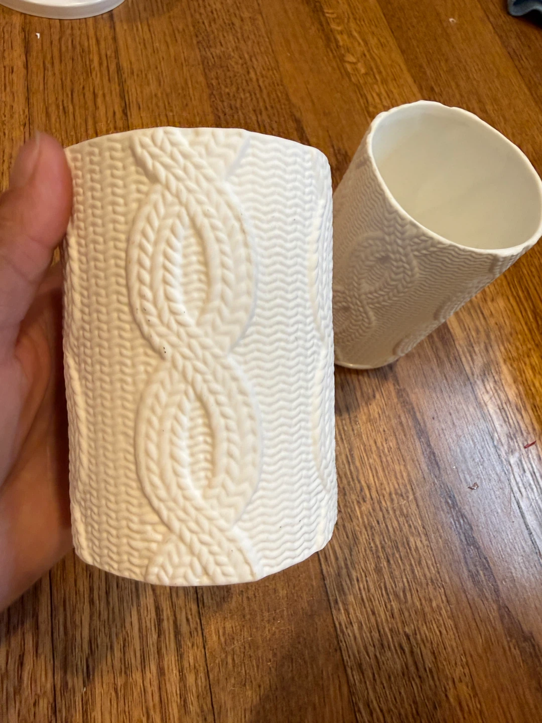 PartyLite Cable Knit Votive Holders - Set of 2 - photo 3