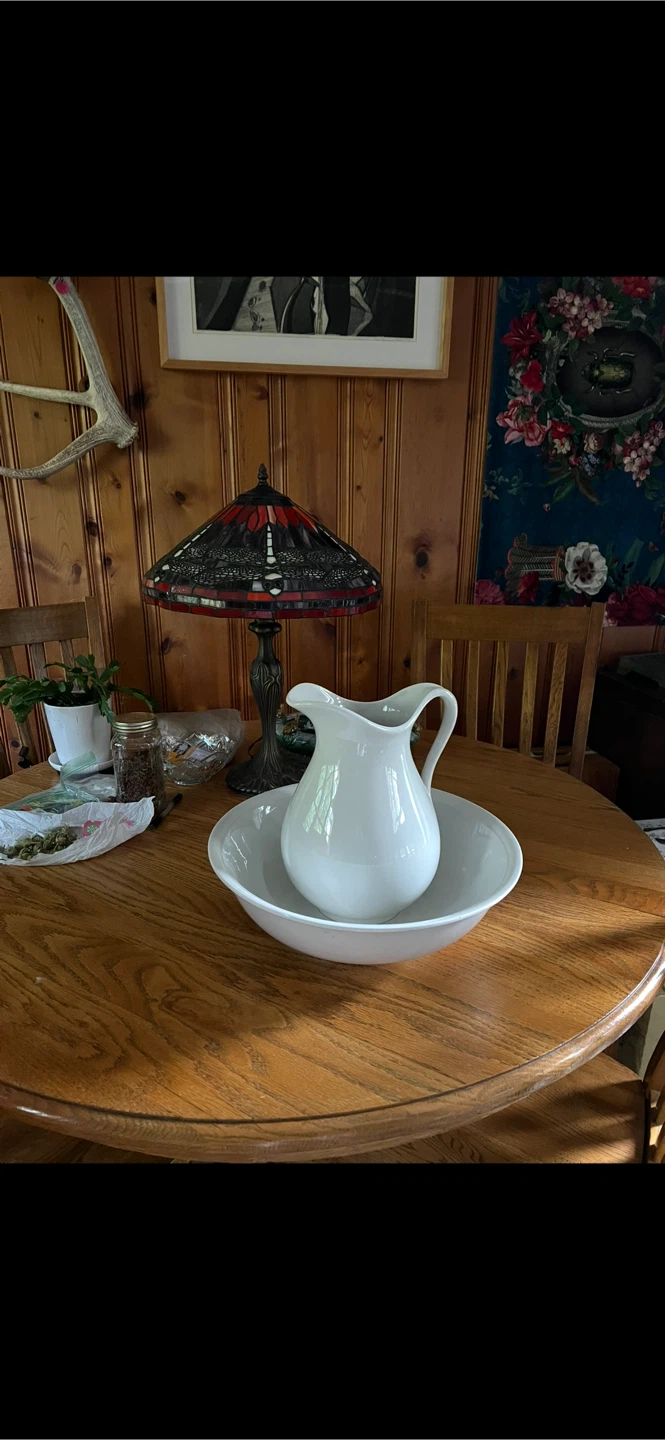 Vintage. White Pitcher and Bowl Set - photo 2