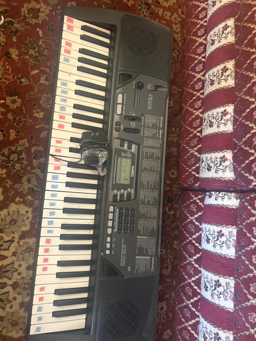 Piano keyboard