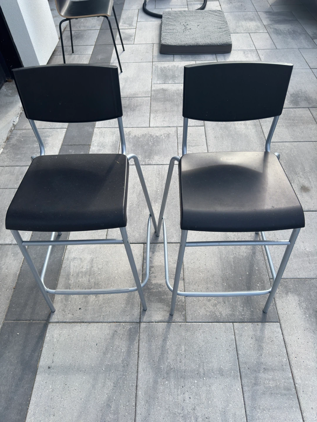 IKEA STIG - Black Bar Stools - Set of 2 - photo 2
