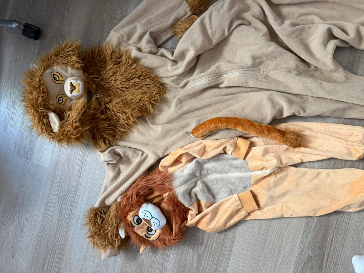 Kids and adults Lion Costume for Halloween