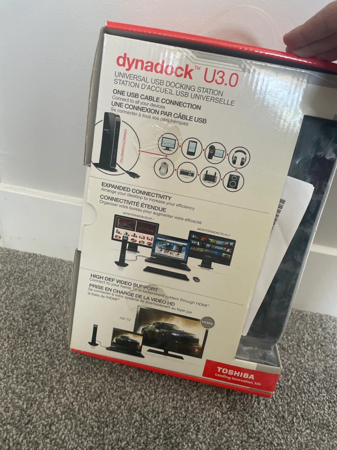 Toshiba Dynadock U3.0 Universal USB Docking Station - photo 2