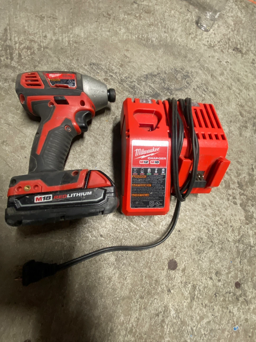 Milwaukee M18 power tools - photo 4