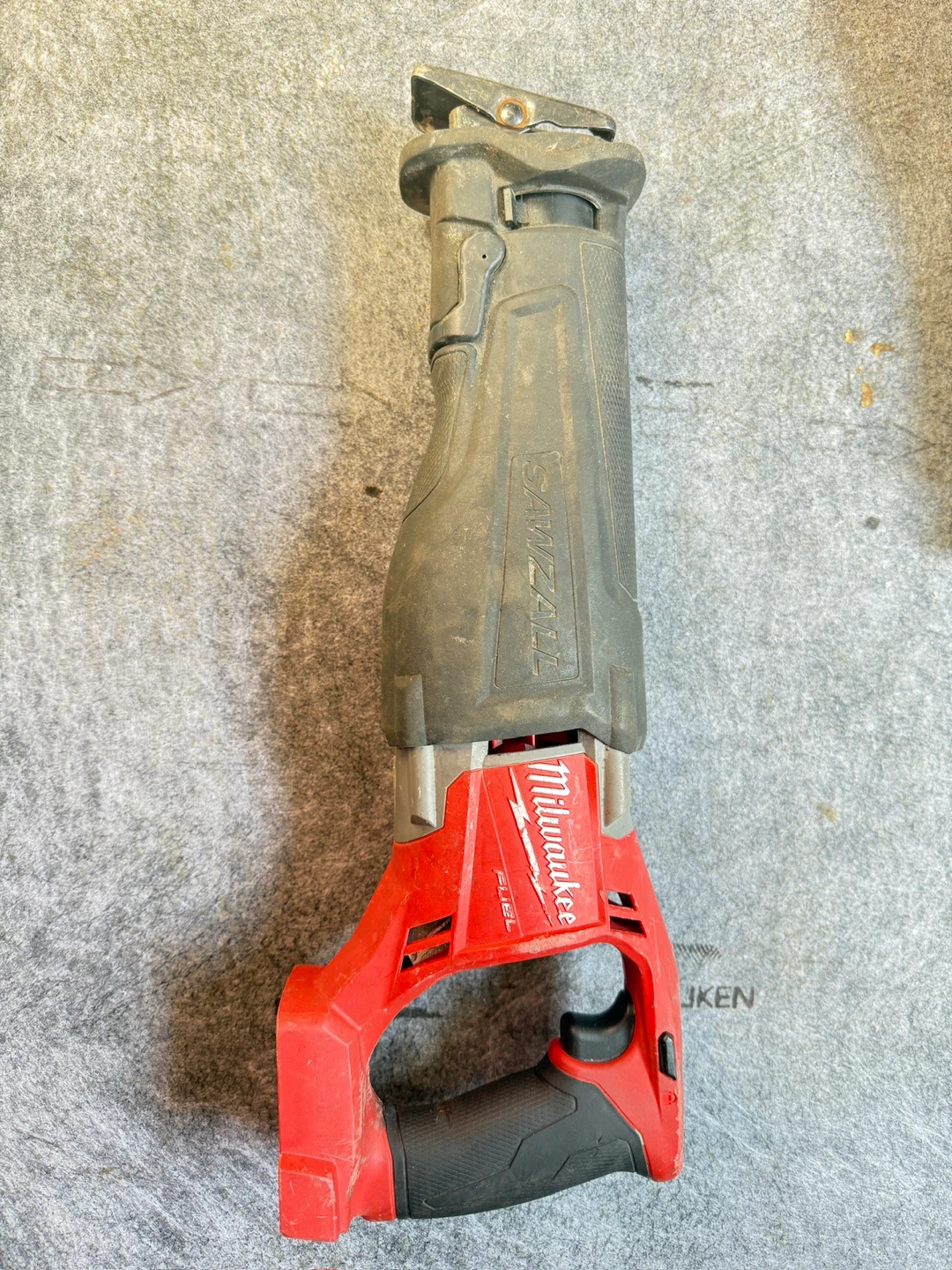 Milwaukee M18 power tools - photo 3