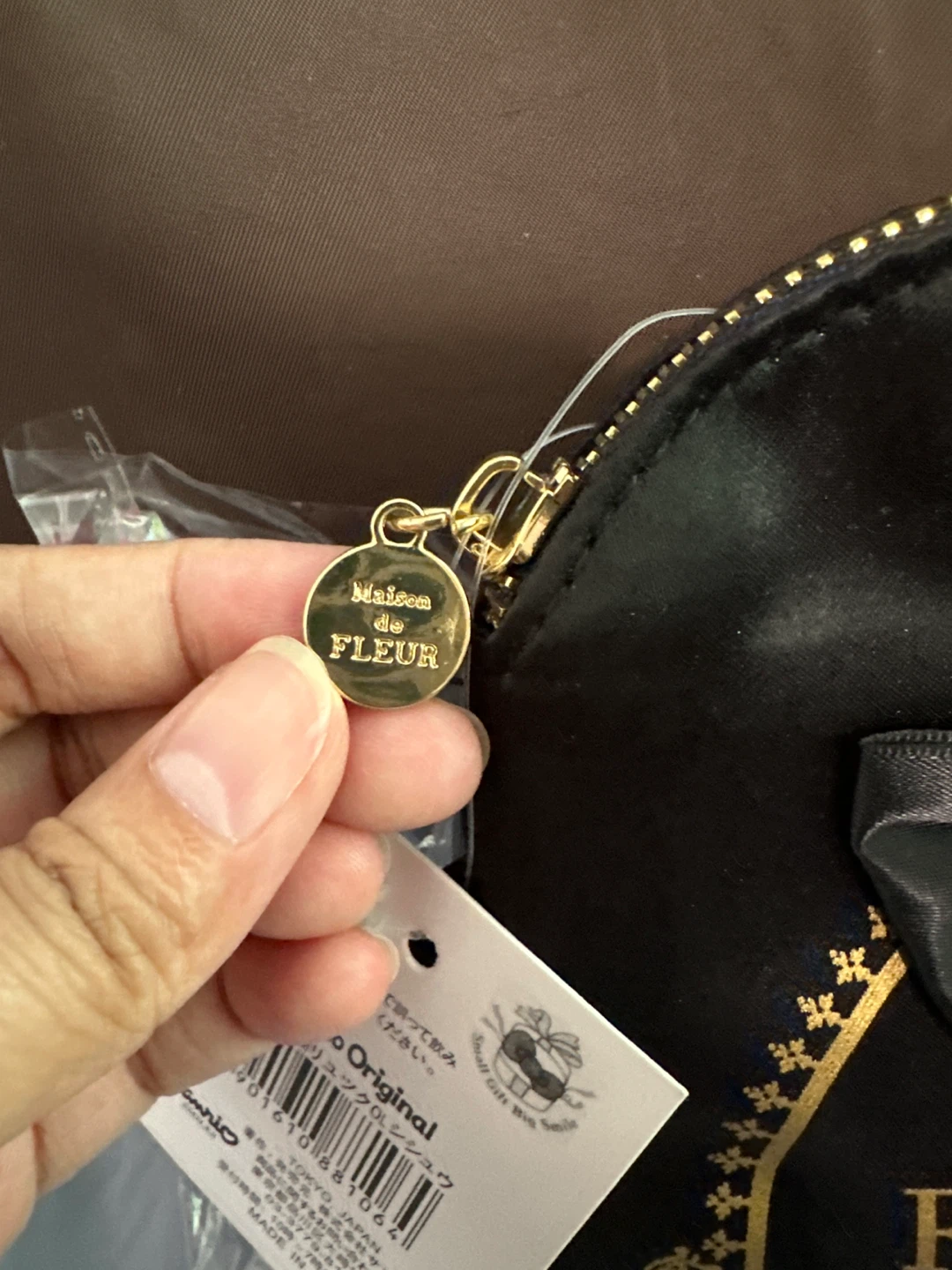 ⚽️ Maison de Fleur Kuromi Mobile Shoulder Bag - photo 3