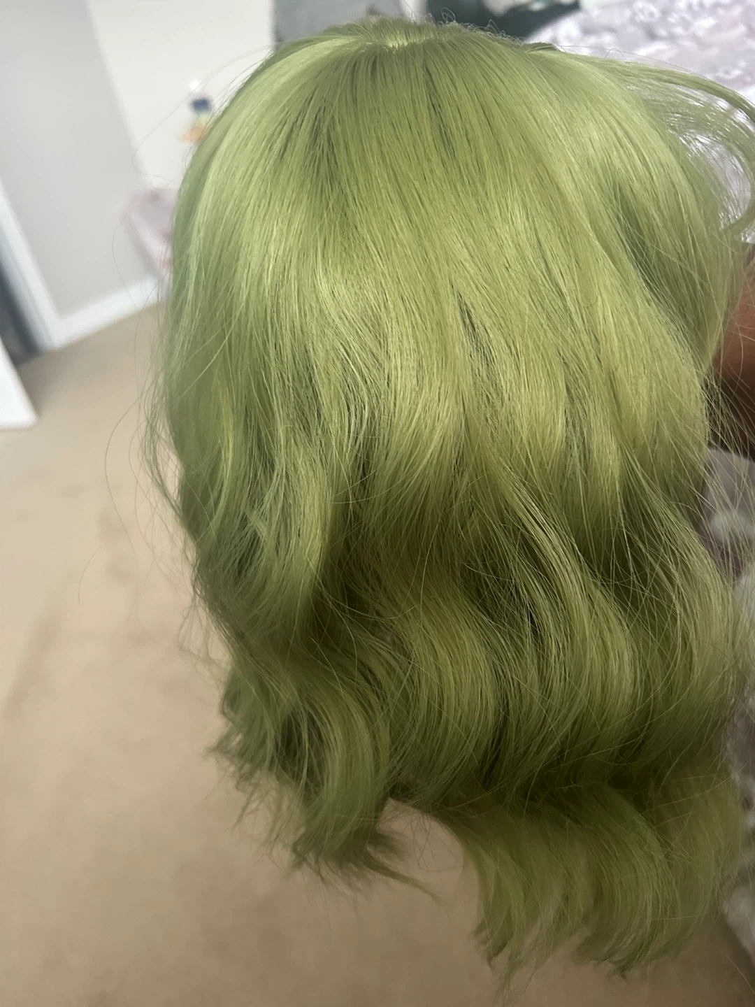 Light Green Wavy Wig - photo 4
