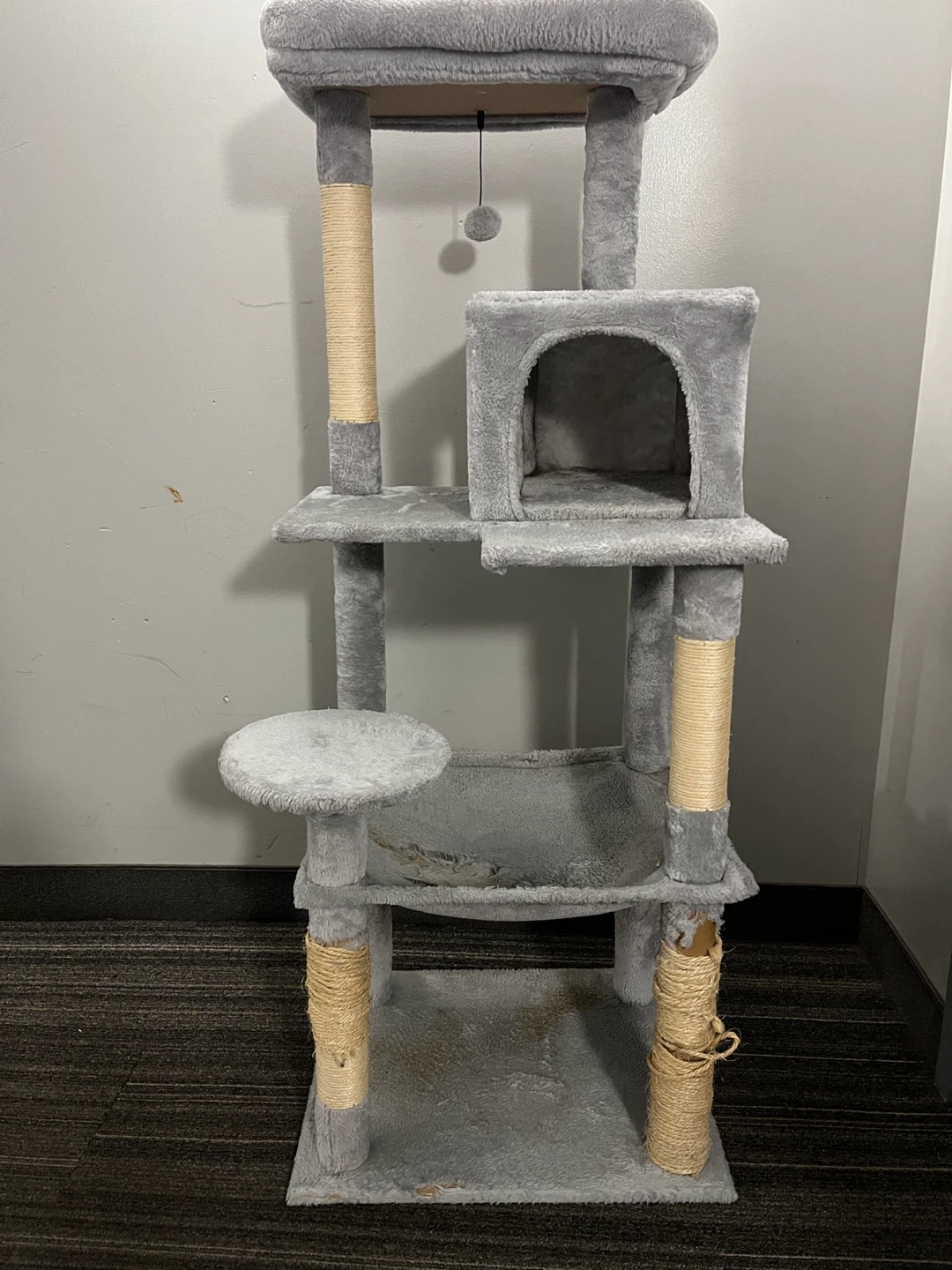 ⚽️Grey Multi-Level Cat Tree with Condo