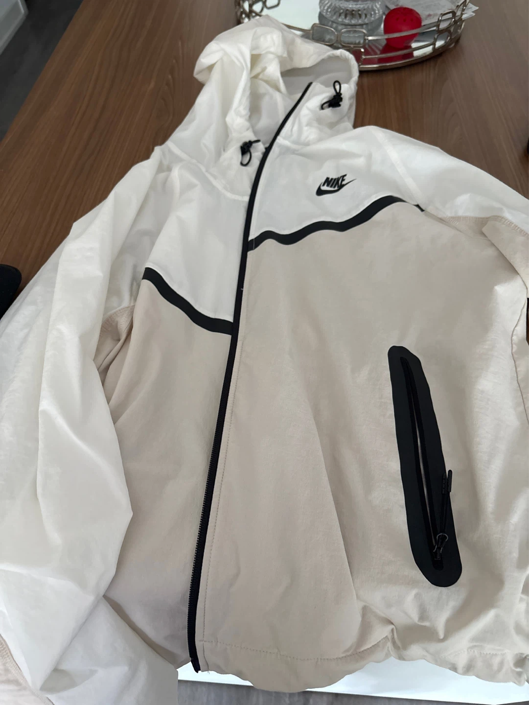 Nike Windbreaker Jacket size M