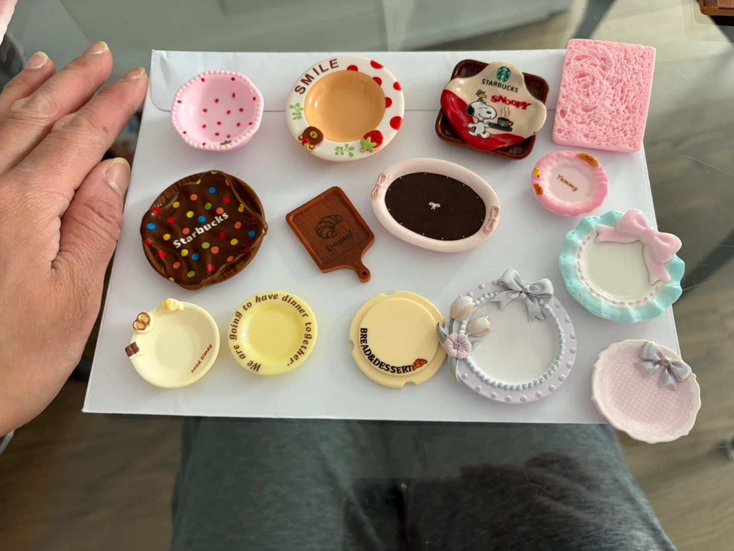 Miniature dollhouse kitchen accessories